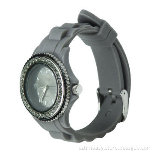 High Quality Plastic Wathces with Soften Silicone Strap